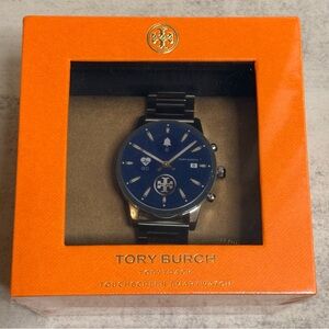 Tory Burch Gigi ToryTrack Stainless Steel Touchscreen Smartwatch 40mm in Silver